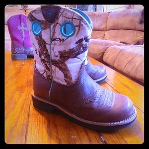 Girls Ariat boots